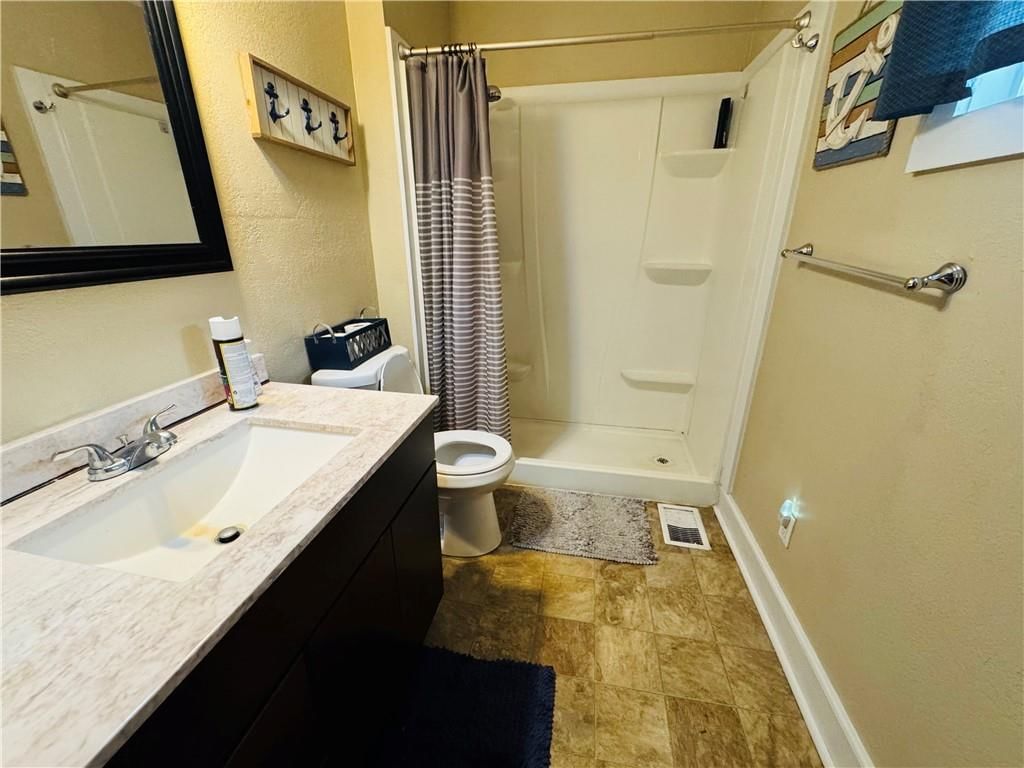 542 Cypress Avenue — photo 11