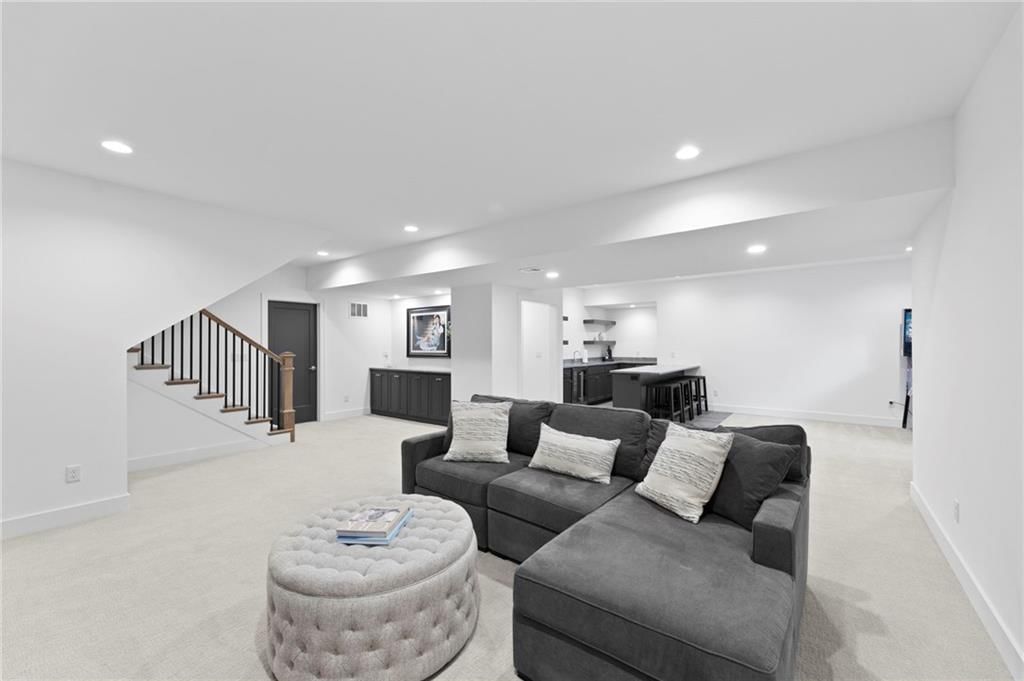 7942 Reinhardt Lane — photo 32