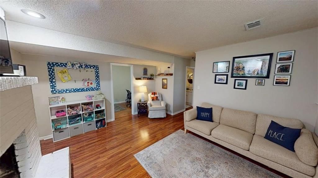 15905 W 154th Street — photo 25