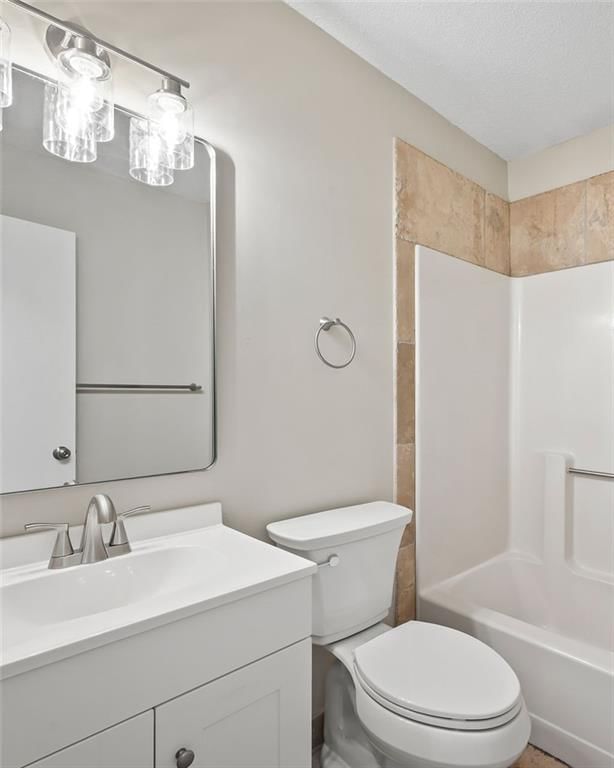 10123 Steele Road — photo 14