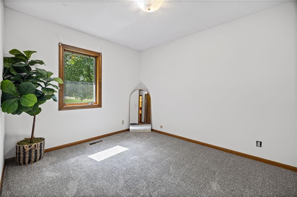 1901 Willow Street — photo 13