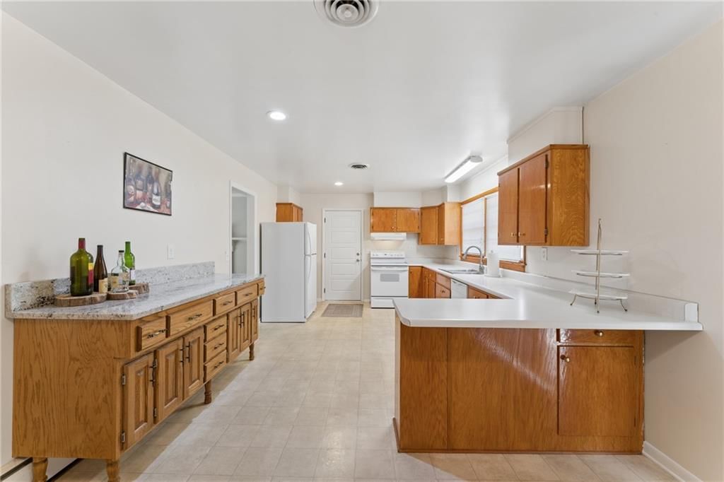 5801 Floyd Street — photo 6