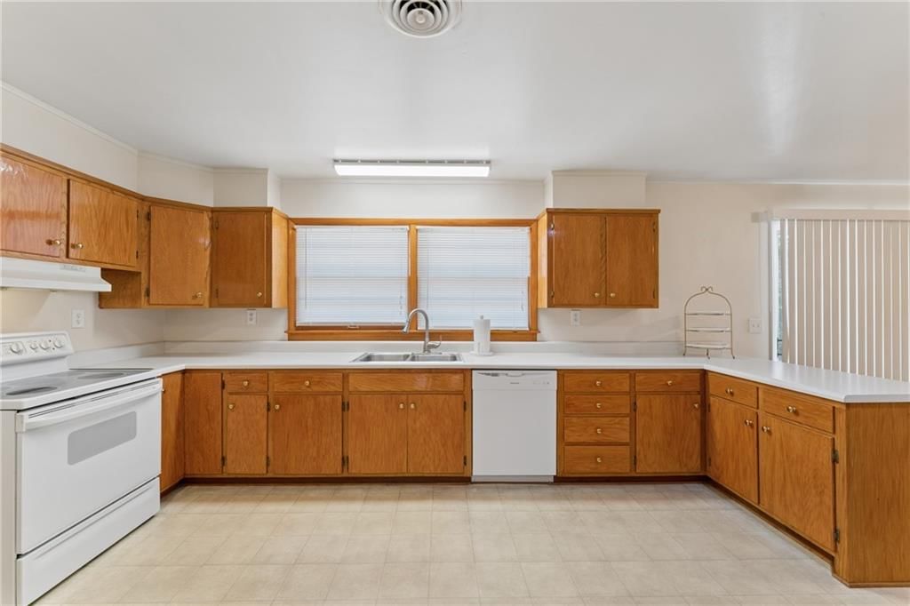 5801 Floyd Street — photo 7