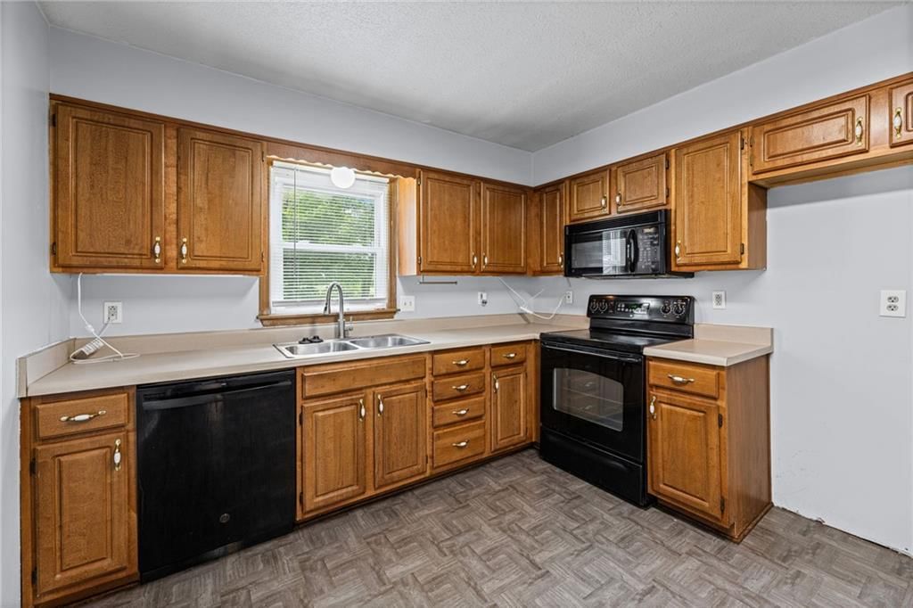 139 Kane Street — photo 11