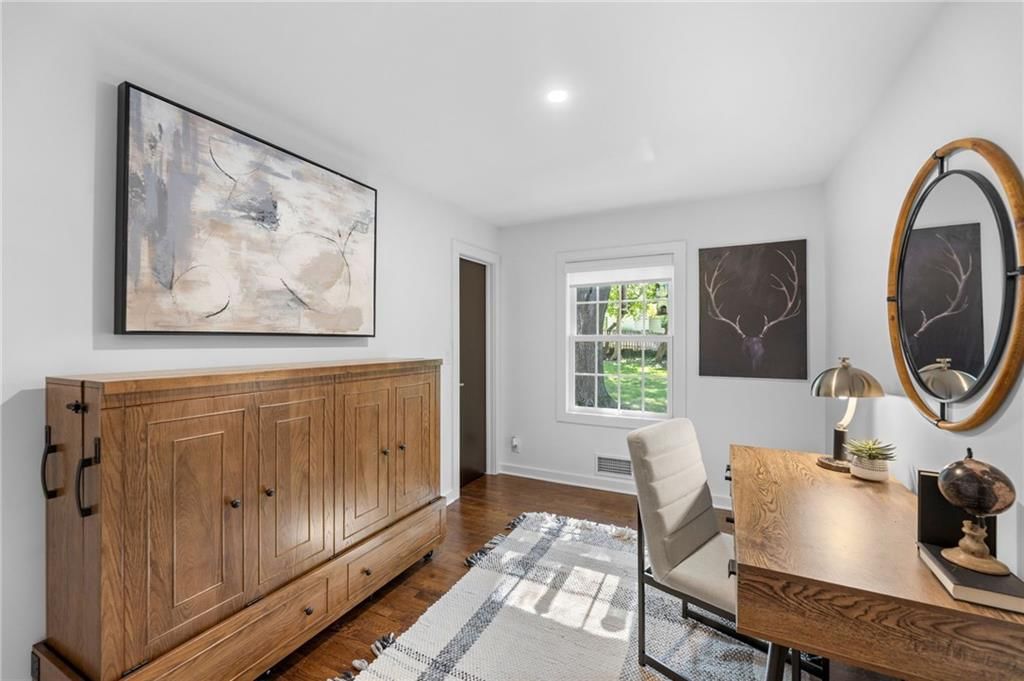 9823 Rosewood Drive — photo 23