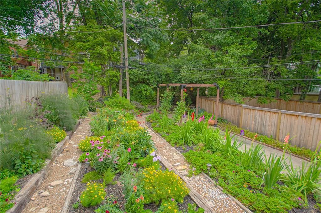 4231 Holmes Street — photo 25