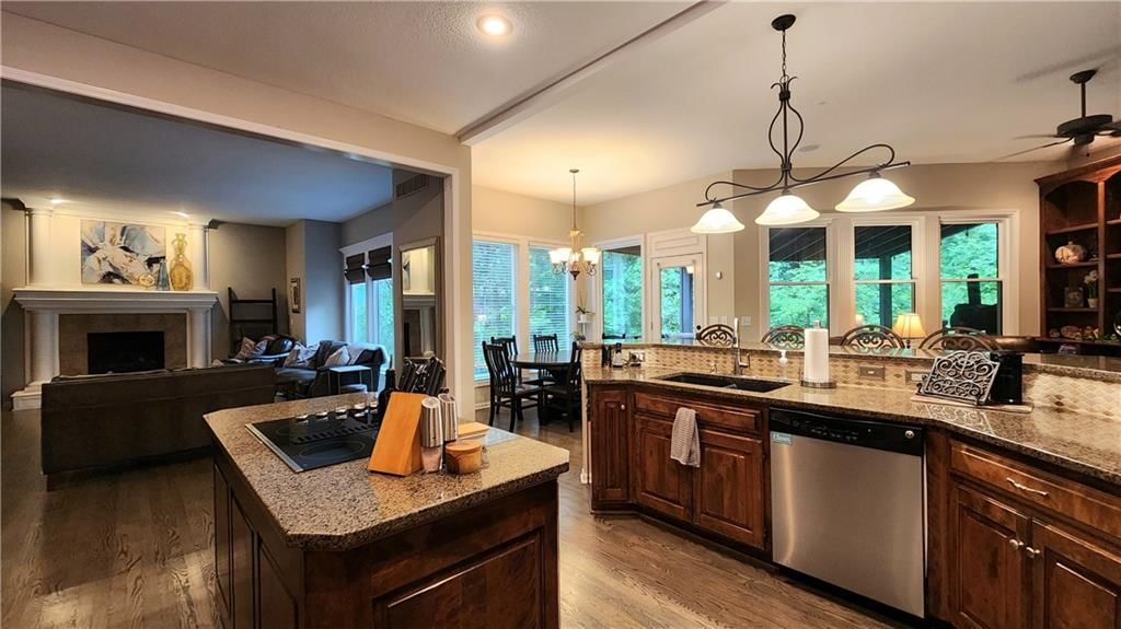 10202 NW RIVER HILLS Drive — photo 9