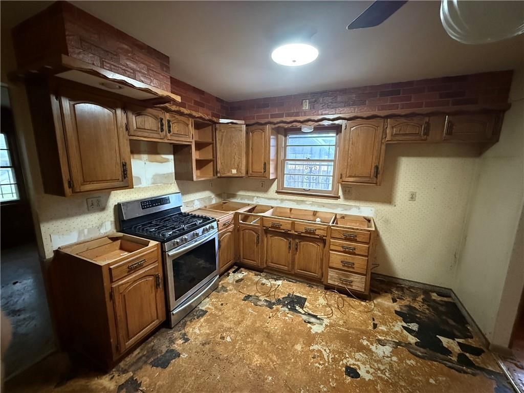 7401 Greeley Avenue — photo 11