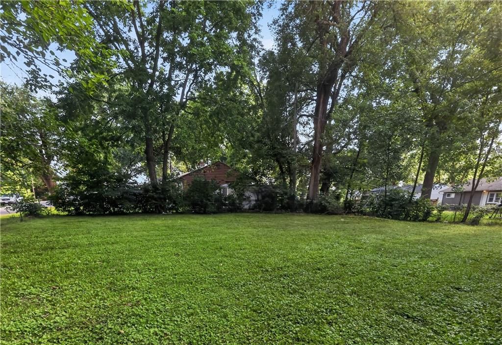 11403 Winchester Avenue — photo 4