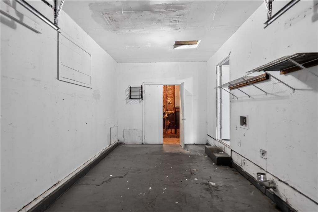 11403 Winchester Avenue — photo 30