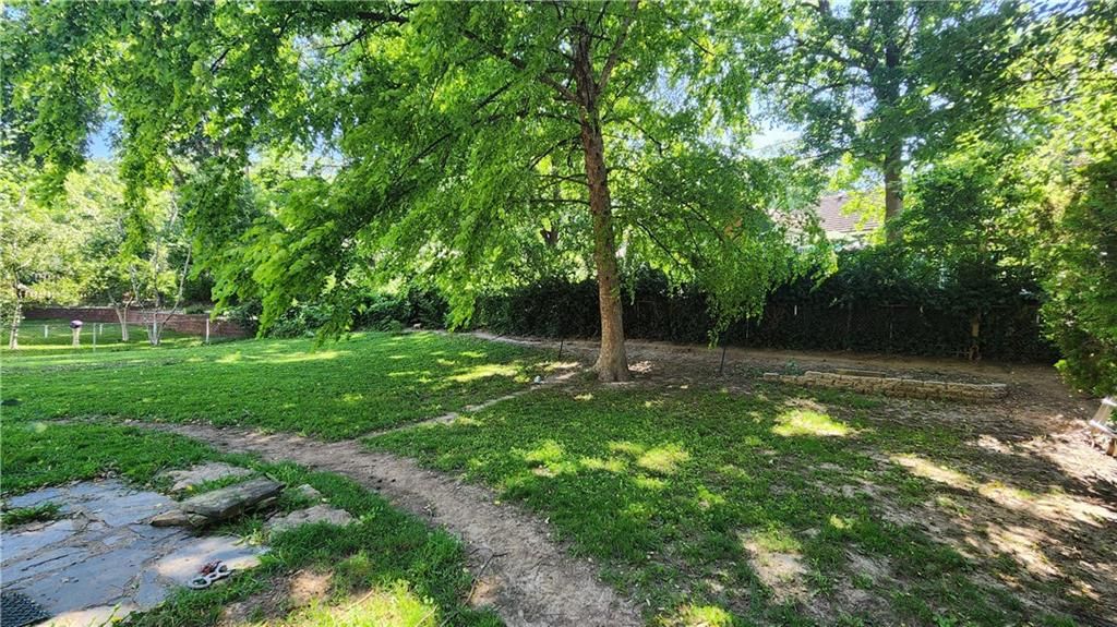 4925 NE Sherwood Drive — photo 27