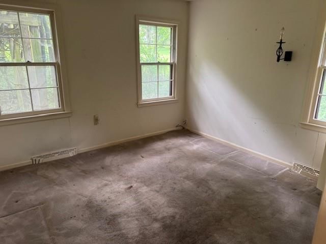 6525 Burnham Street — photo 10