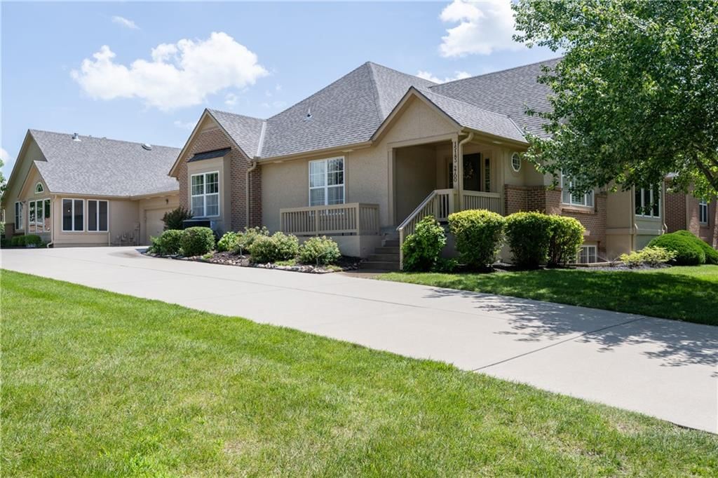 15183 S Greenwood Street, Olathe, KS