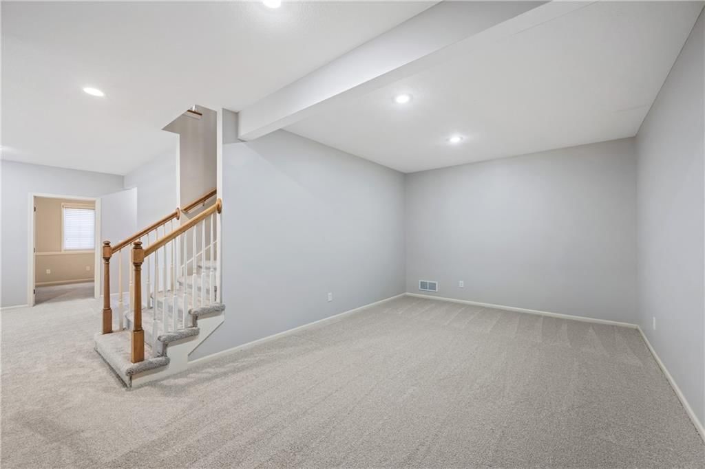 15183 S Greenwood Street — photo 33