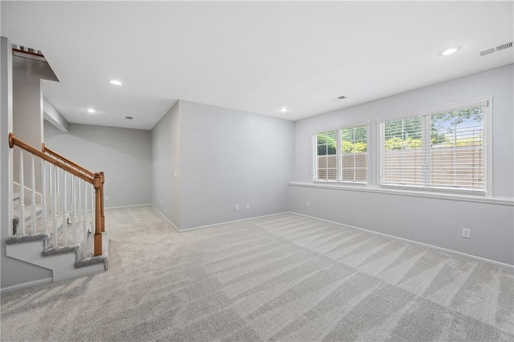 15183 S Greenwood Street — photo 35