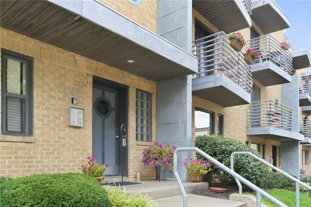 4540 Broadway Avenue — photo 6