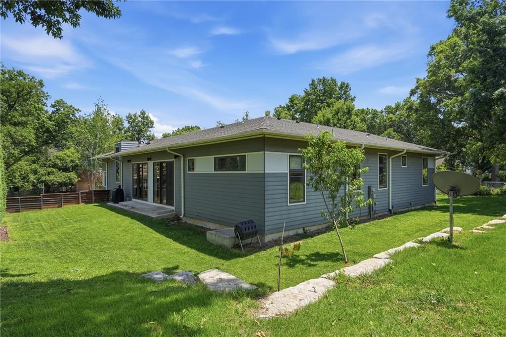10308 Wenonga Lane — photo 41