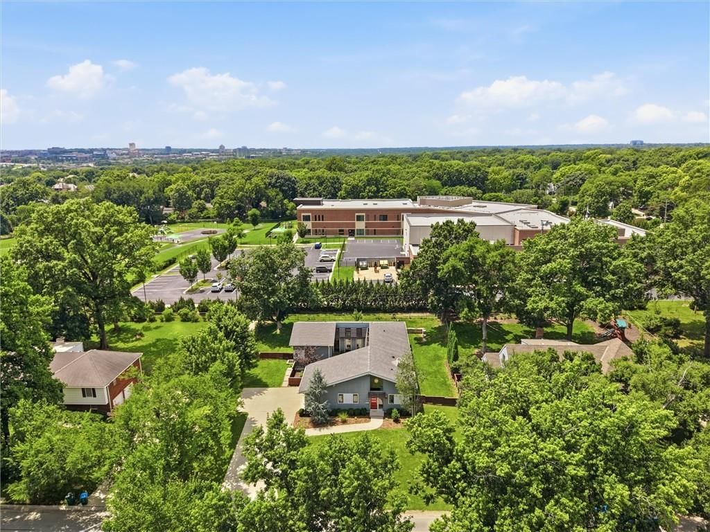 10308 Wenonga Lane — photo 44
