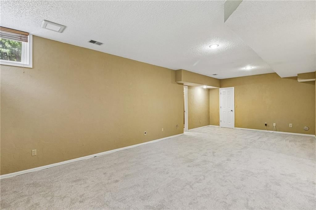 12748 Cody Street — photo 42