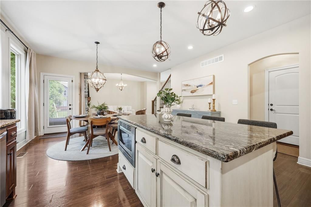 12616 Charlotte Street — photo 16