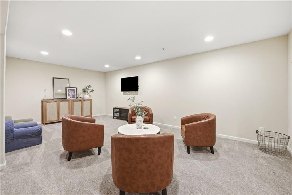 12616 Charlotte Street — photo 33