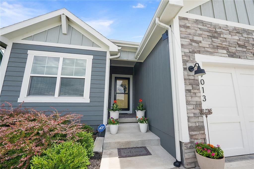 9013 SW 9th Street — photo 3