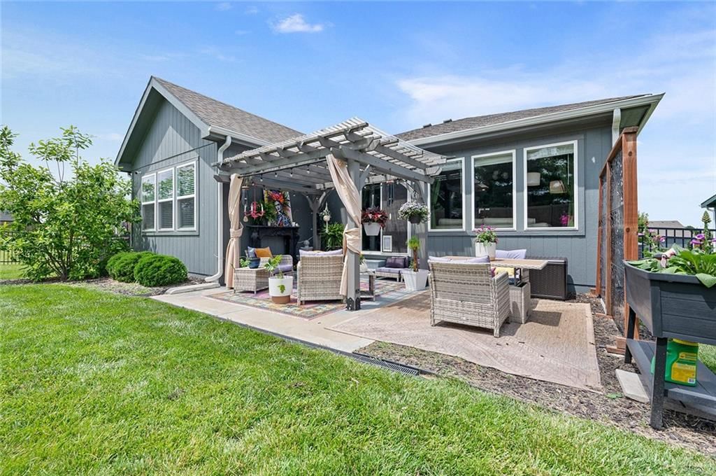 9013 SW 9th Street — photo 8