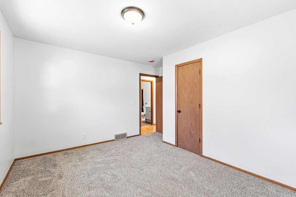 5522 Ripley Street — photo 20