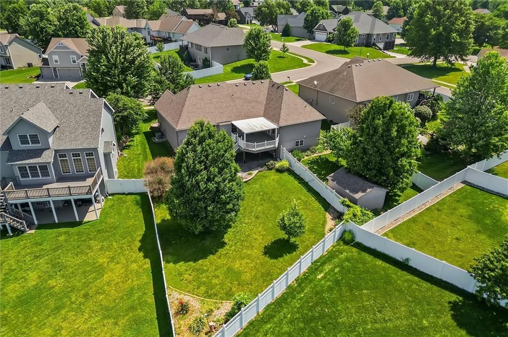 2113 Bradford Place — photo 41