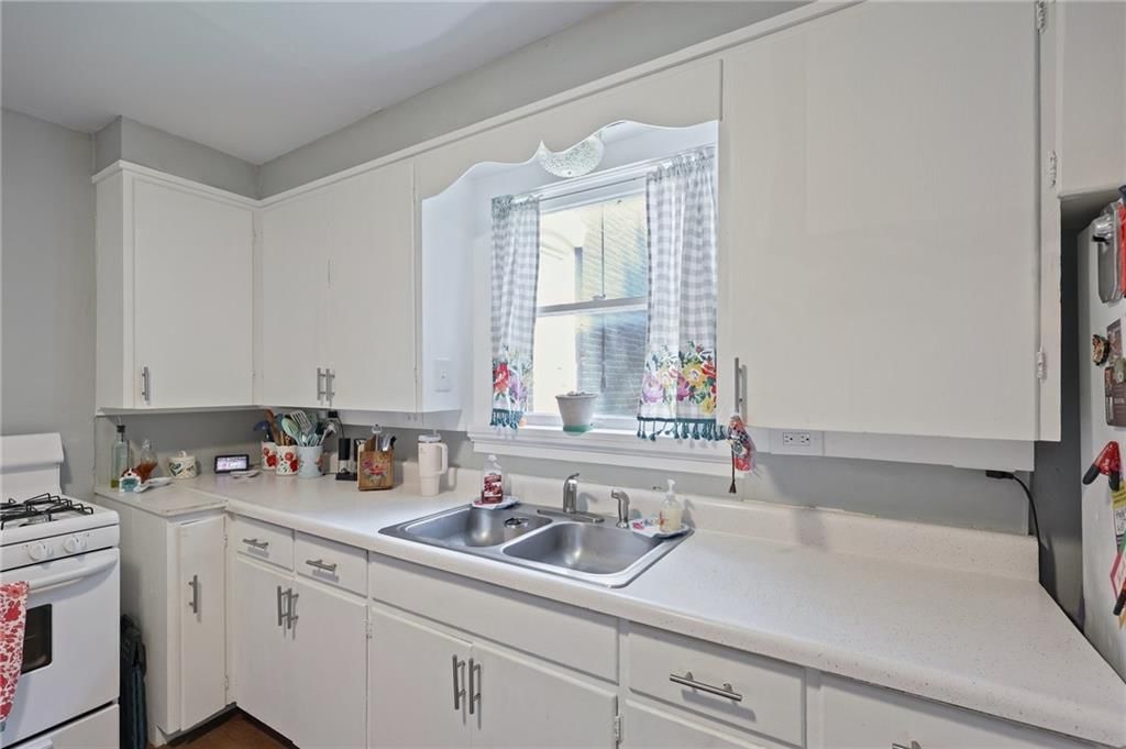22 N Eddy Street — photo 10
