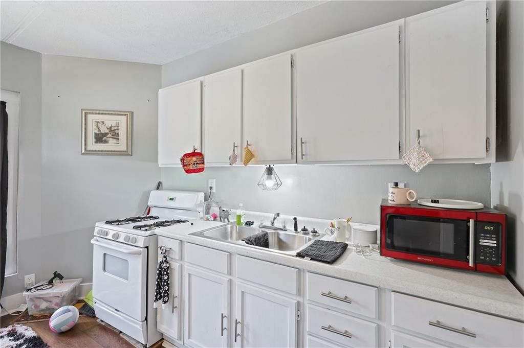 22 N Eddy Street — photo 32