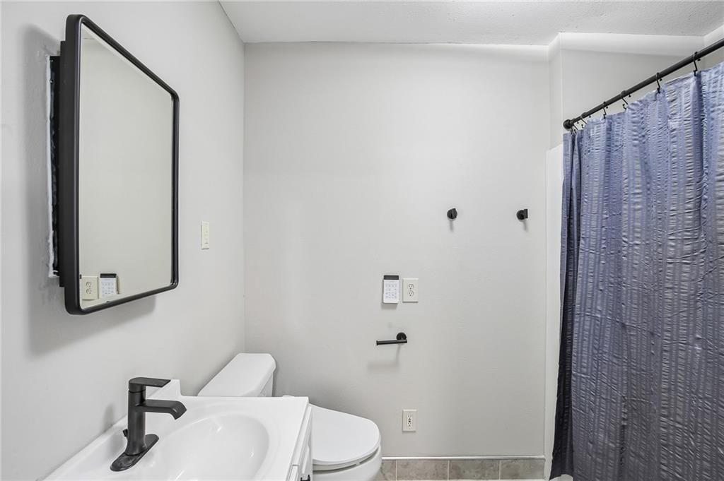 533 N Cedar Street — photo 14