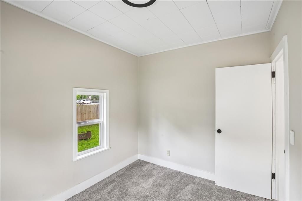 533 N Cedar Street — photo 17