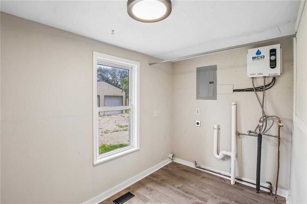 533 N Cedar Street — photo 20