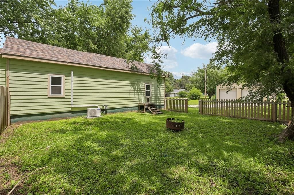 533 N Cedar Street — photo 29