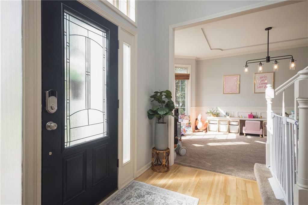 1012 NE Serenity Lane — photo 3