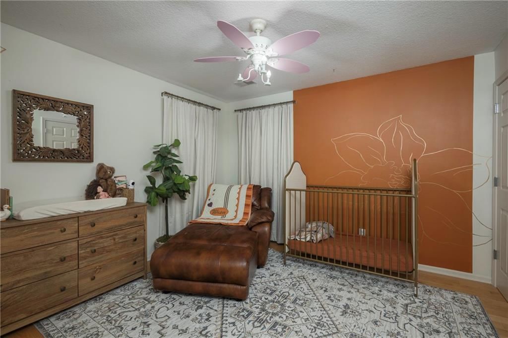 1012 NE Serenity Lane — photo 30