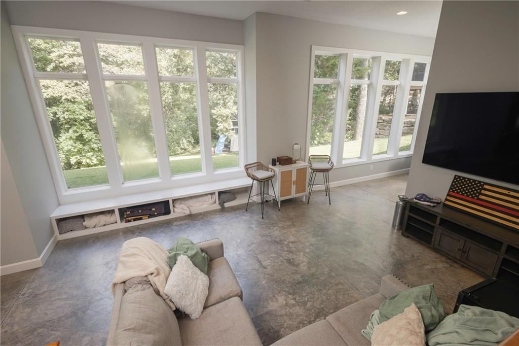 1012 NE Serenity Lane — photo 34