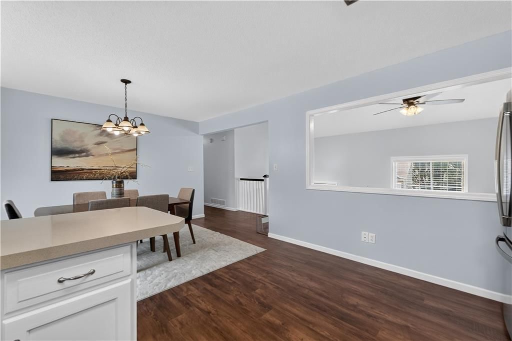 706 Holiday Drive — photo 15