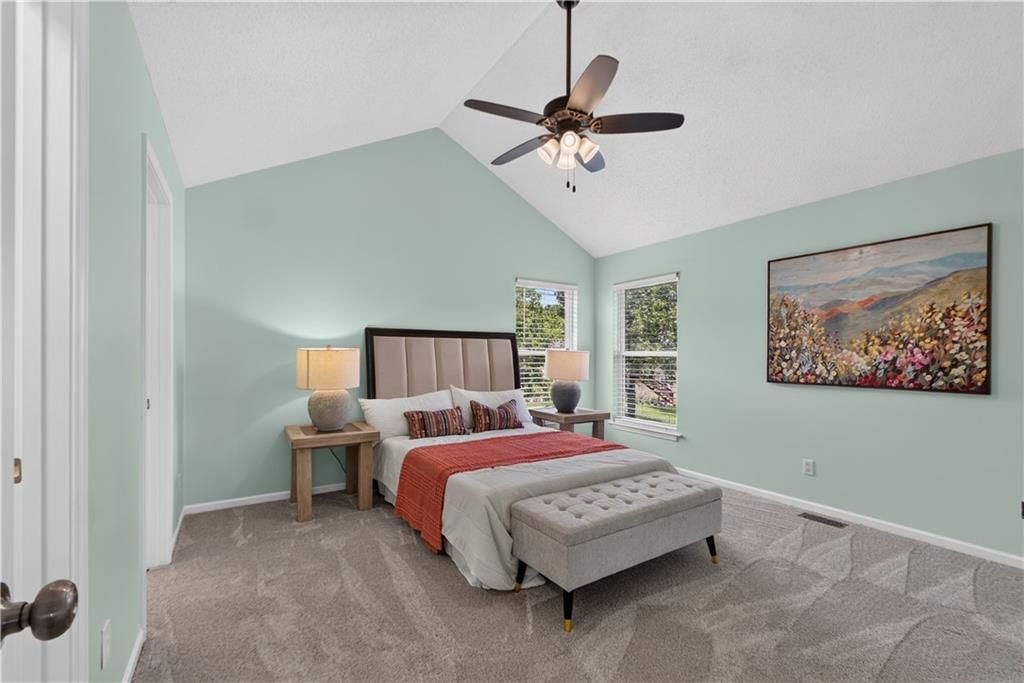 706 Holiday Drive — photo 18