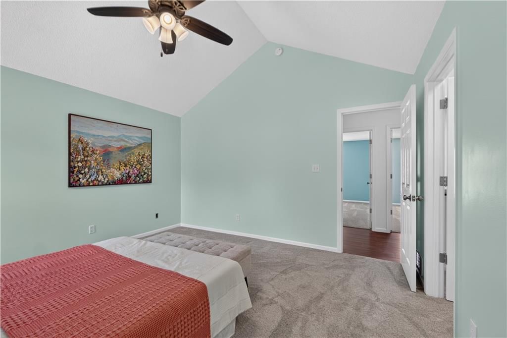 706 Holiday Drive — photo 19