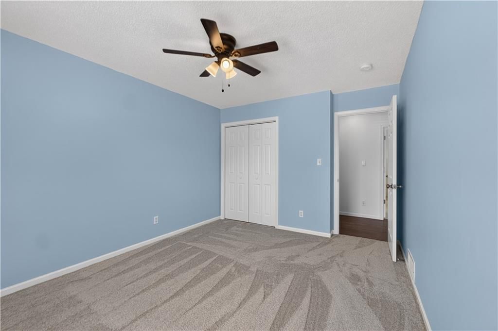 706 Holiday Drive — photo 30