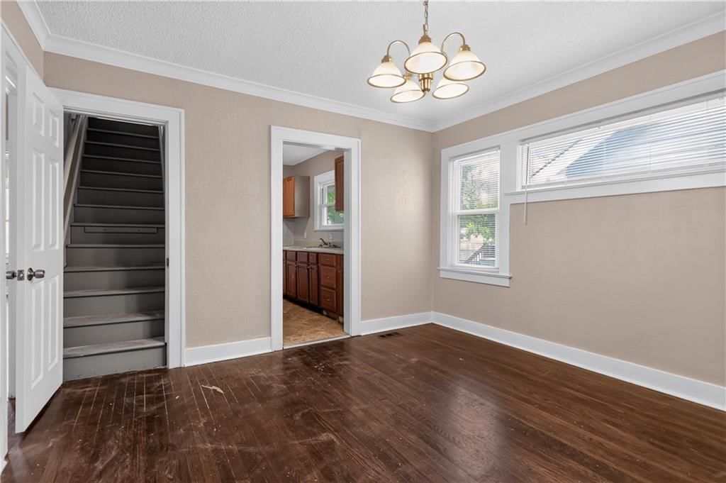 2211 E 68TH Terrace — photo 18