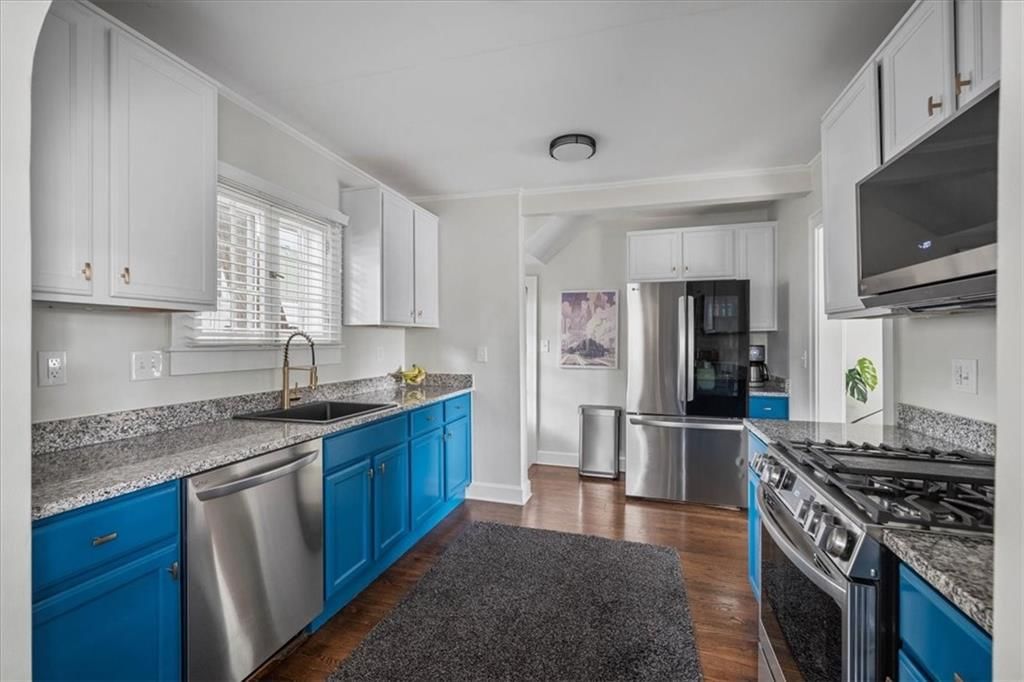4954 Bell Street — photo 16