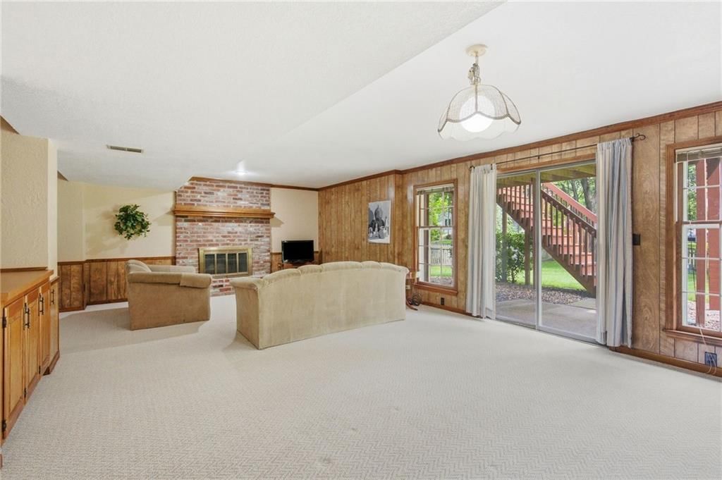 8412 W 116th Terrace — photo 41