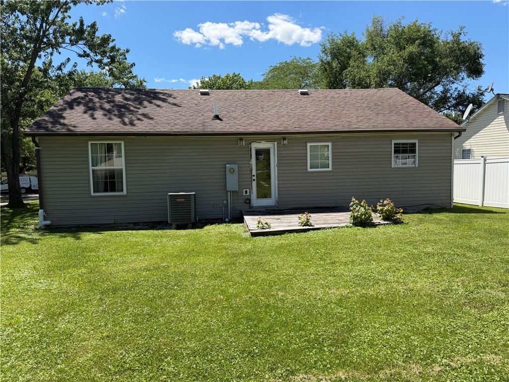 1405 Burnam Road — photo 12