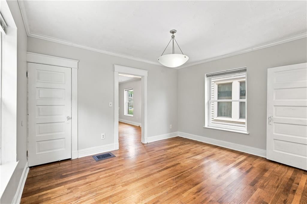 332 N Lawndale Avenue — photo 10