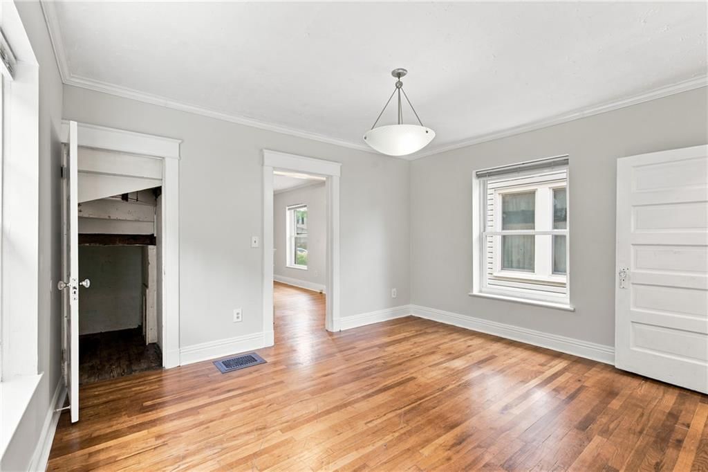 332 N Lawndale Avenue — photo 12