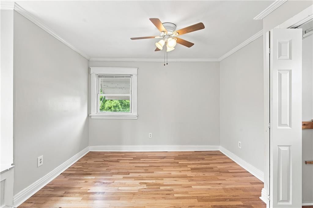 332 N Lawndale Avenue — photo 24