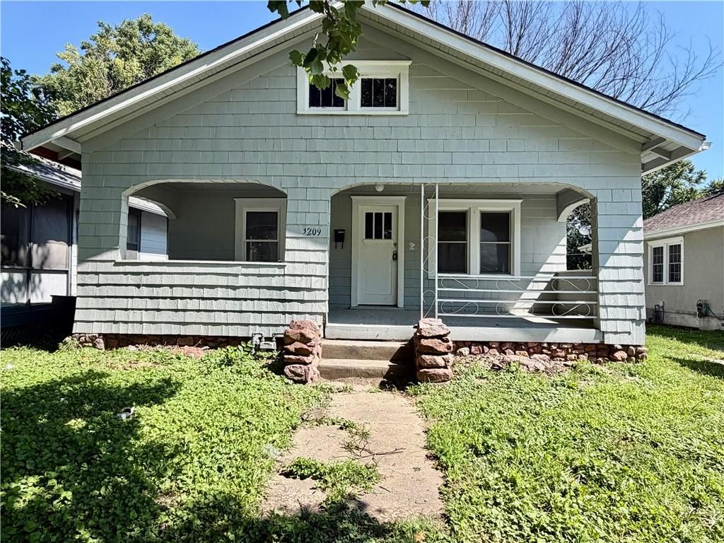 3209 Mitchell Avenue — photo 1